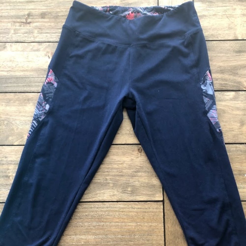 Marika Navy Blue & Coral Leggings Size S